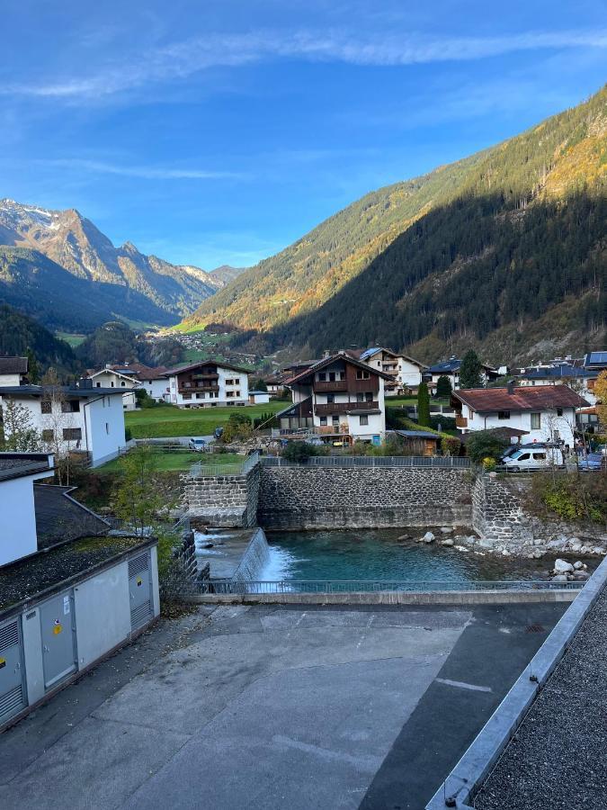 Center Rooms & Apartments Mayrhofen Zewnętrze zdjęcie